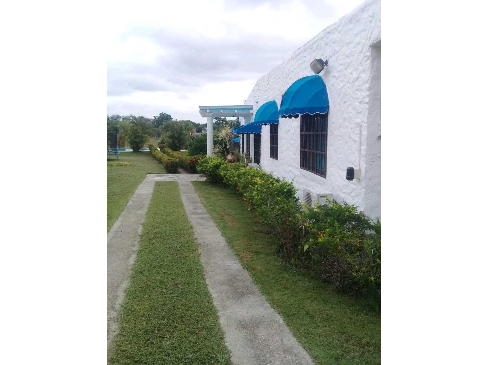 VENTA DE CASA EN LAS LAJAS DE CHAME, HACIA LA MONTAÑA — foto 4