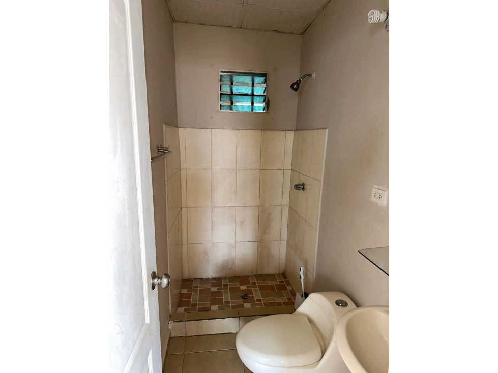 VENTA DE CASA EN LAS LOMAS — foto 5