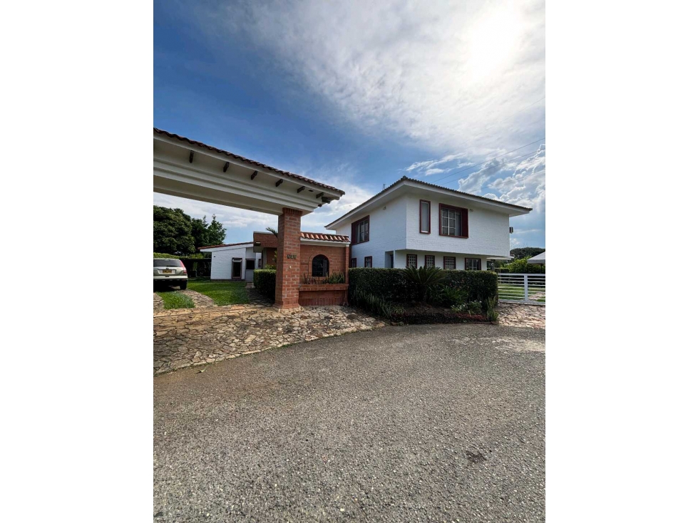 VENTA DE CASA EN LAS MERCEDES , JAMUNDI 314. C