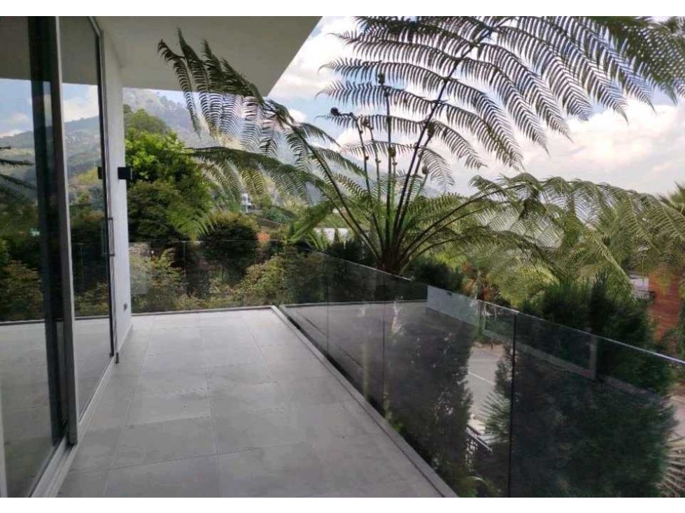 VENTA DE CASA EN LAS PALMAS CON VISTA A LA CIUDAD. — foto 5