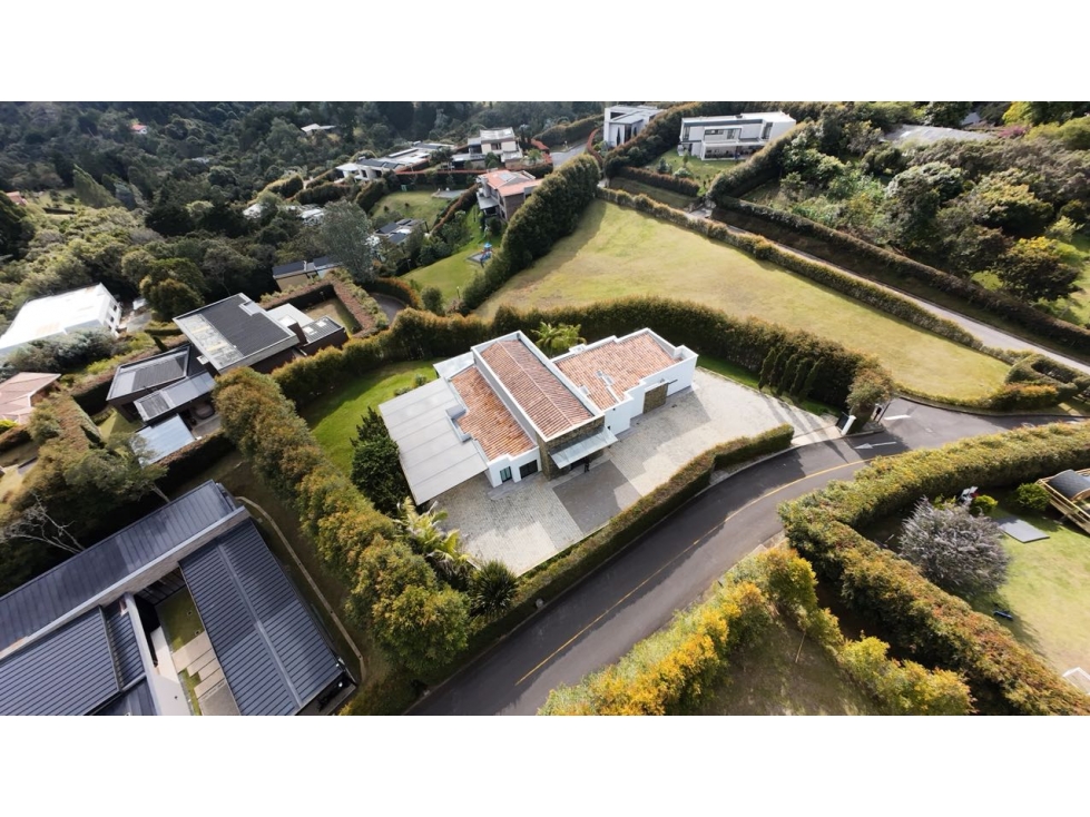 Venta de casa en las Palmas de un solo nivel