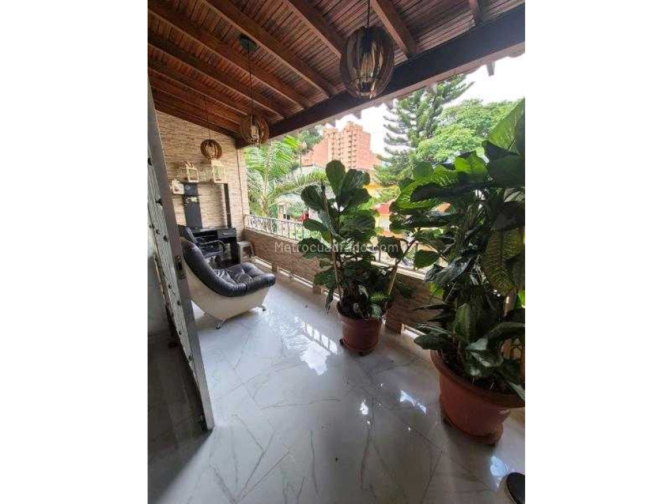Venta de casa en Laureles, Medellín — foto 2