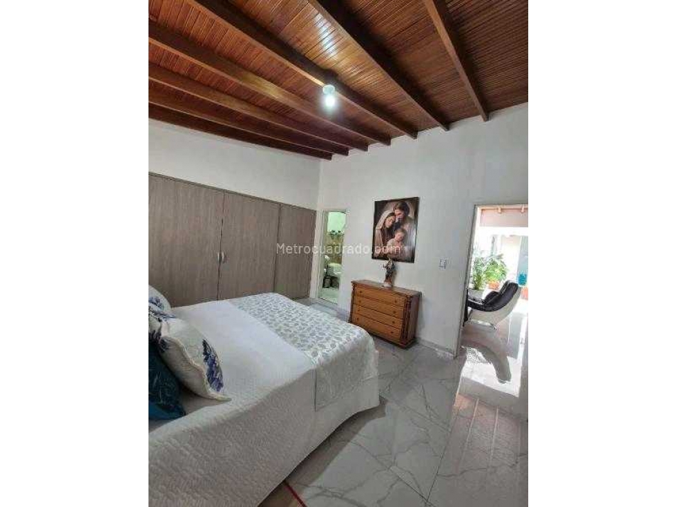 Venta de casa en Laureles, Medellín — foto 3