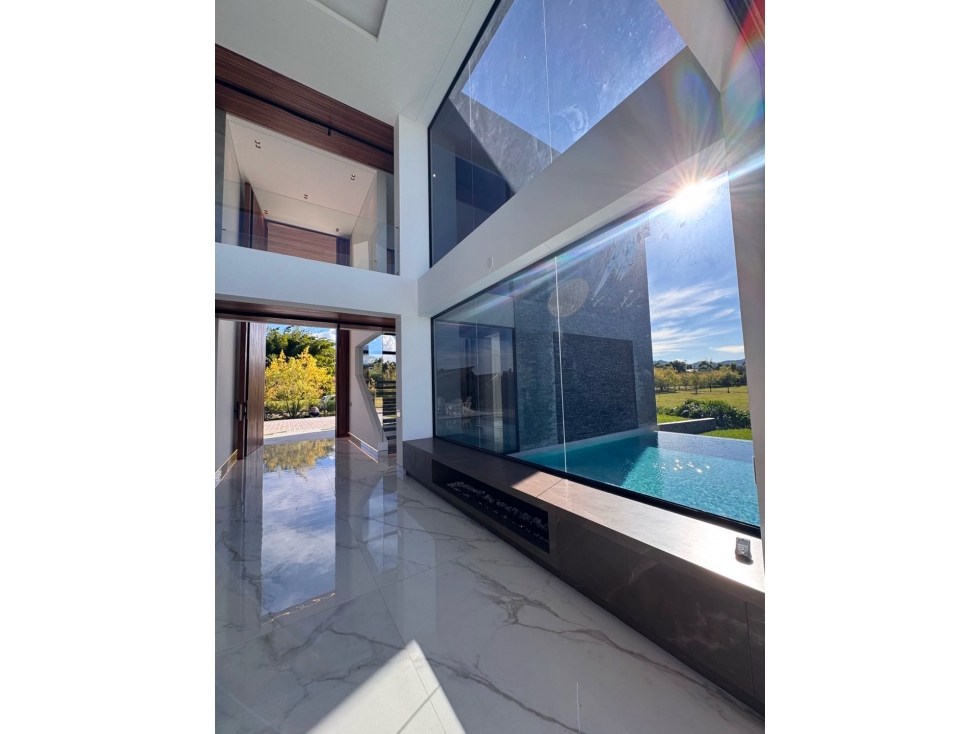 VENTA DE CASA EN LLANOGRANDE — foto 2