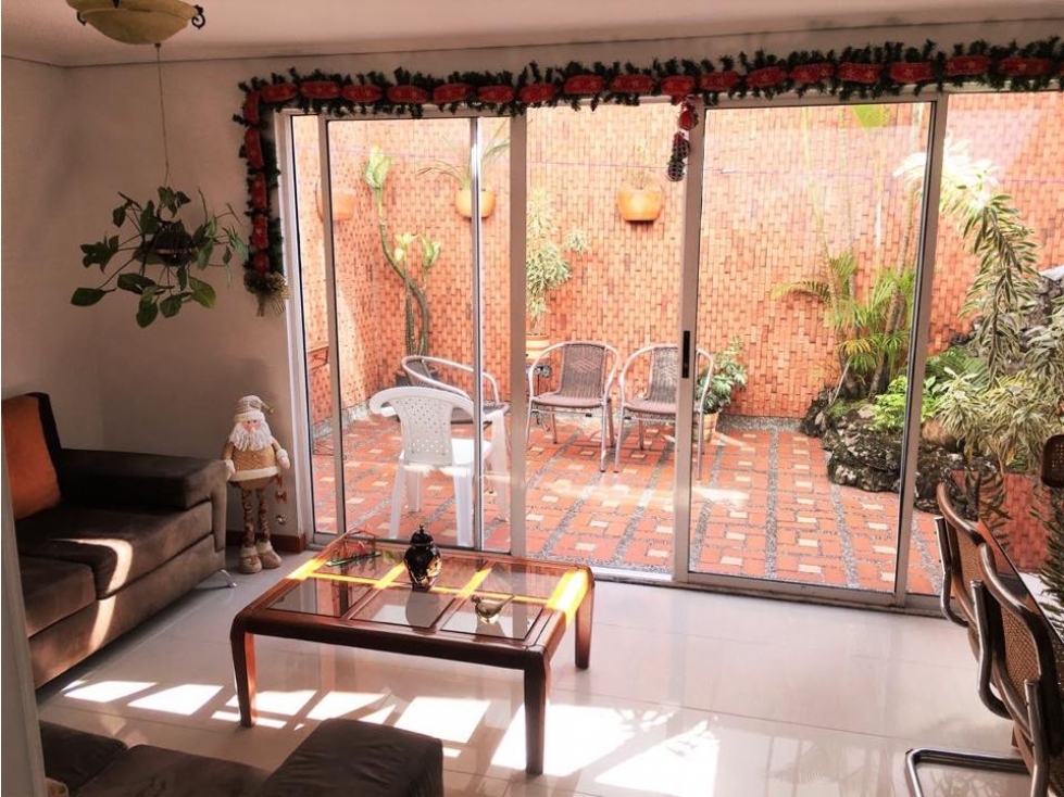 Venta de casa en Loma de los Bernal , Belen