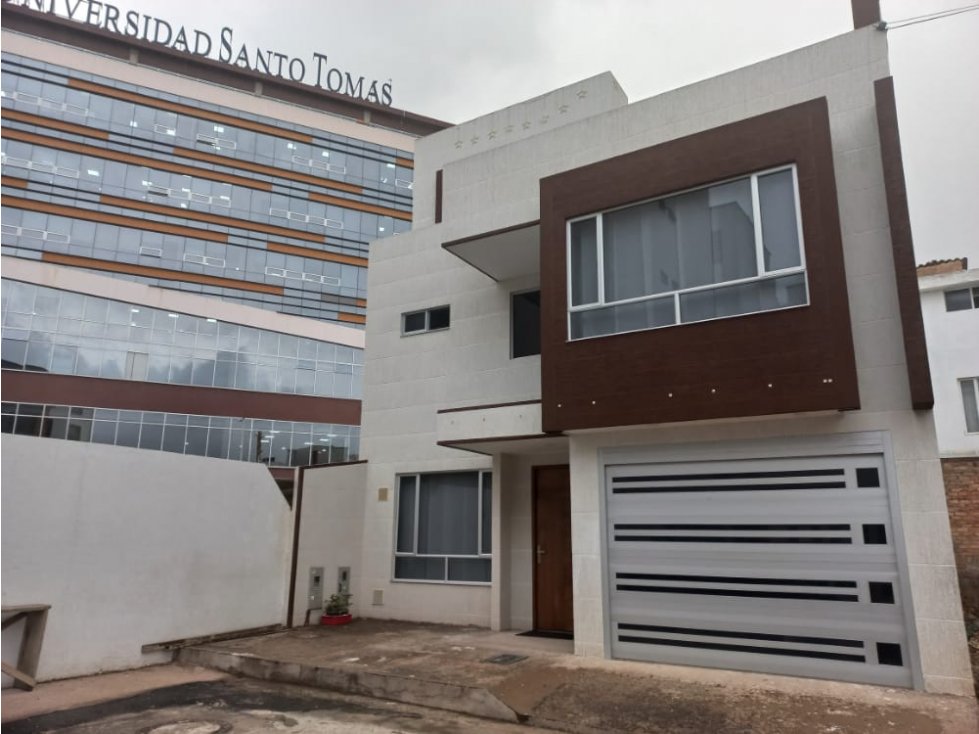 VENTA DE CASA EN LOMBARDÍA - 2