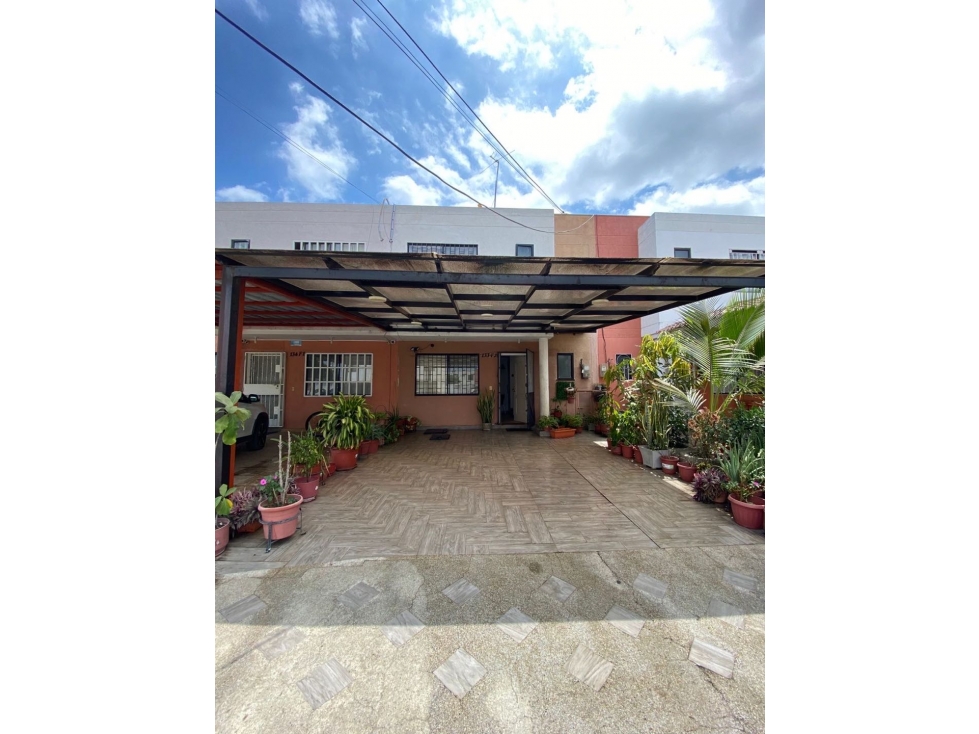 Casa en venta Cdla. La Campiña-Manta.