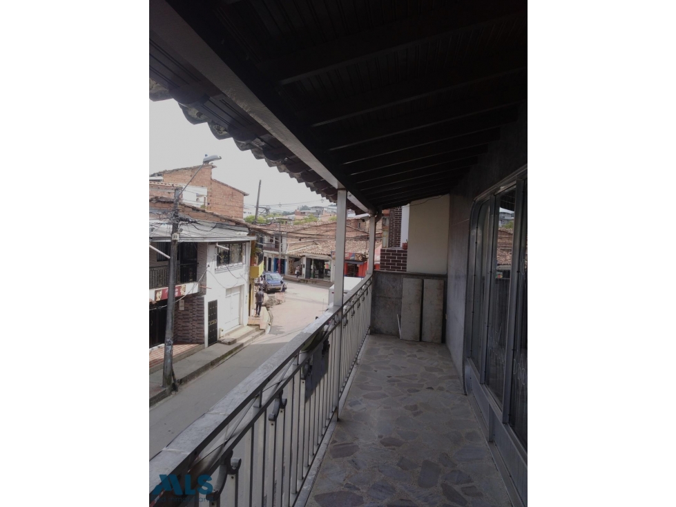 Venta de casa en Marinilla(MLS#256744) - 1