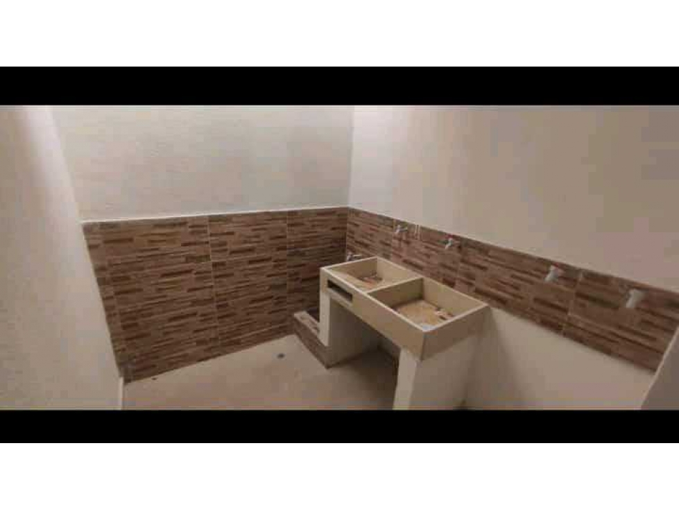 VENTA DE CASA EN MORROA SUCRE - 5