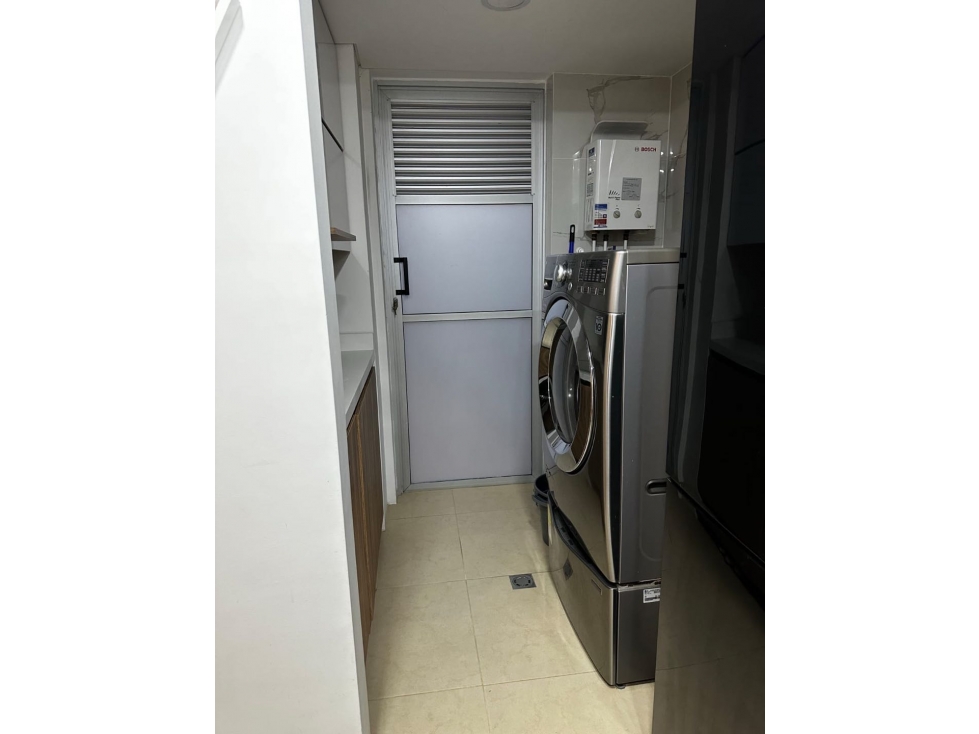 Venta de casa 108 mtr2 con parqueadero de carro en Navarra — foto 3
