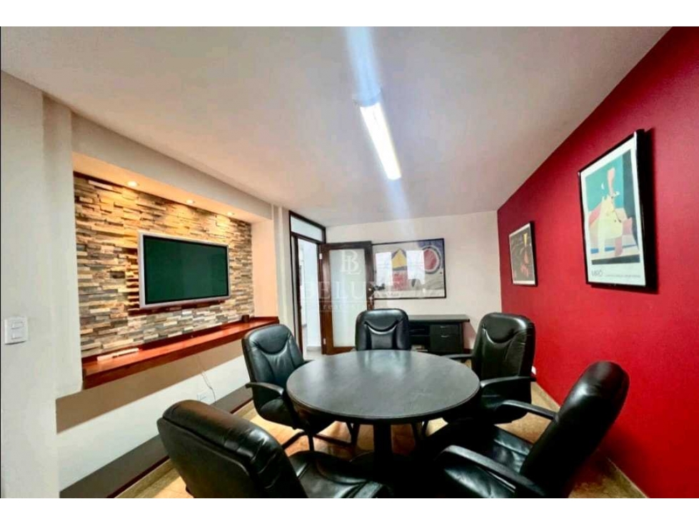 VENTA DE CASA EN OBARRIO - 4