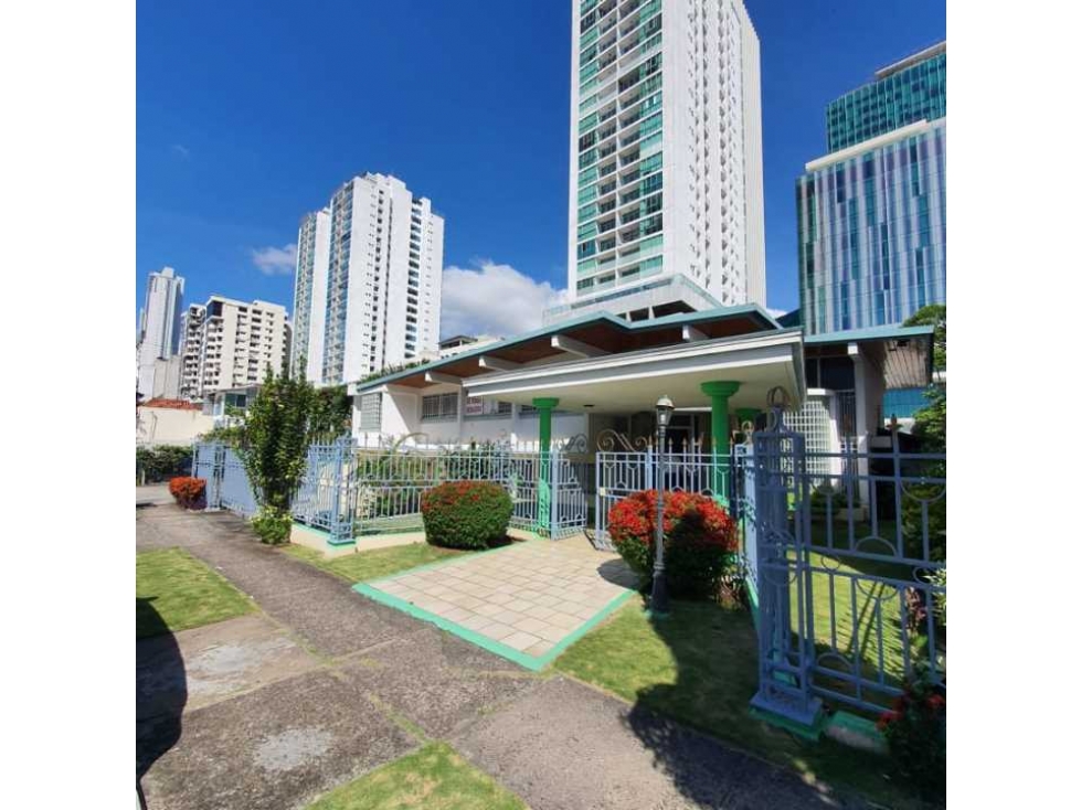 VENTA DE CASA EN PAITILLA 3RE 600 M2