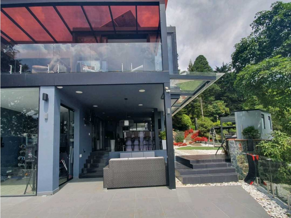 Venta de Casa en Palmas con Panorámica Medellín — foto 4