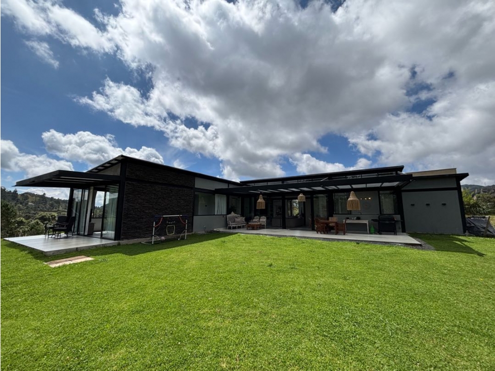 Venta de Casa en Parcelación Alto del Escobero