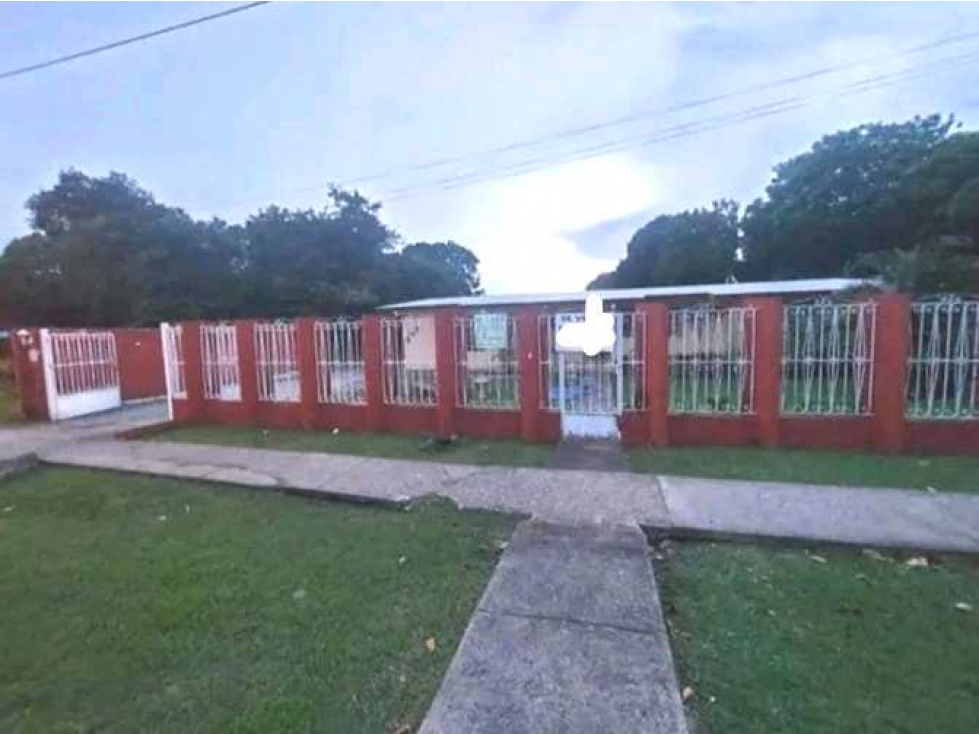 Se Vende o Alquila Casa en Penonomé