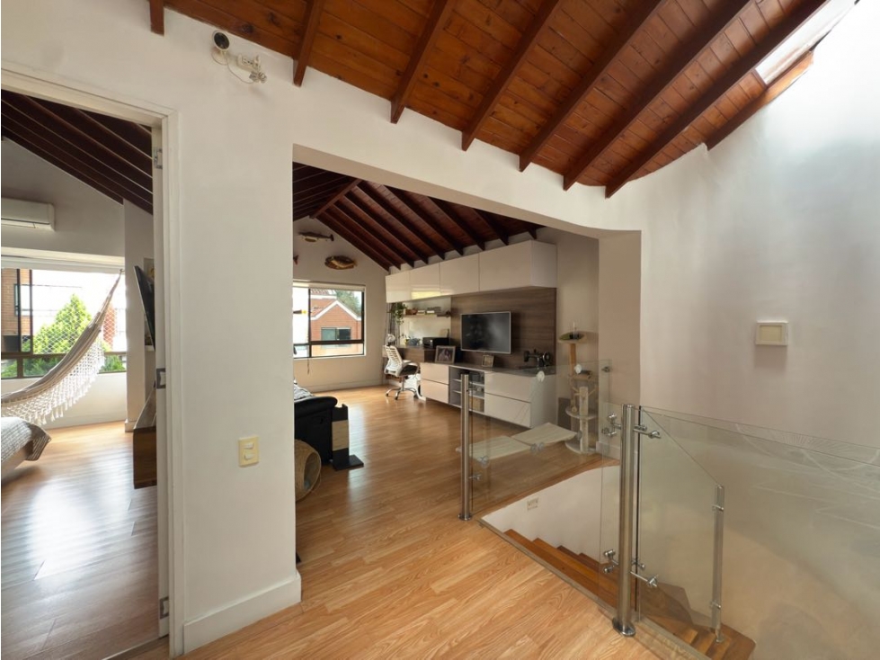 VENTA DE CASA EN POBLADO EL TESORO — foto 4