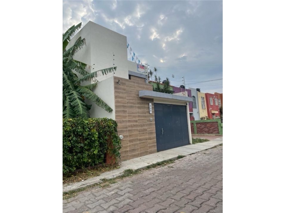 Venta de casa en privada clavel - 2