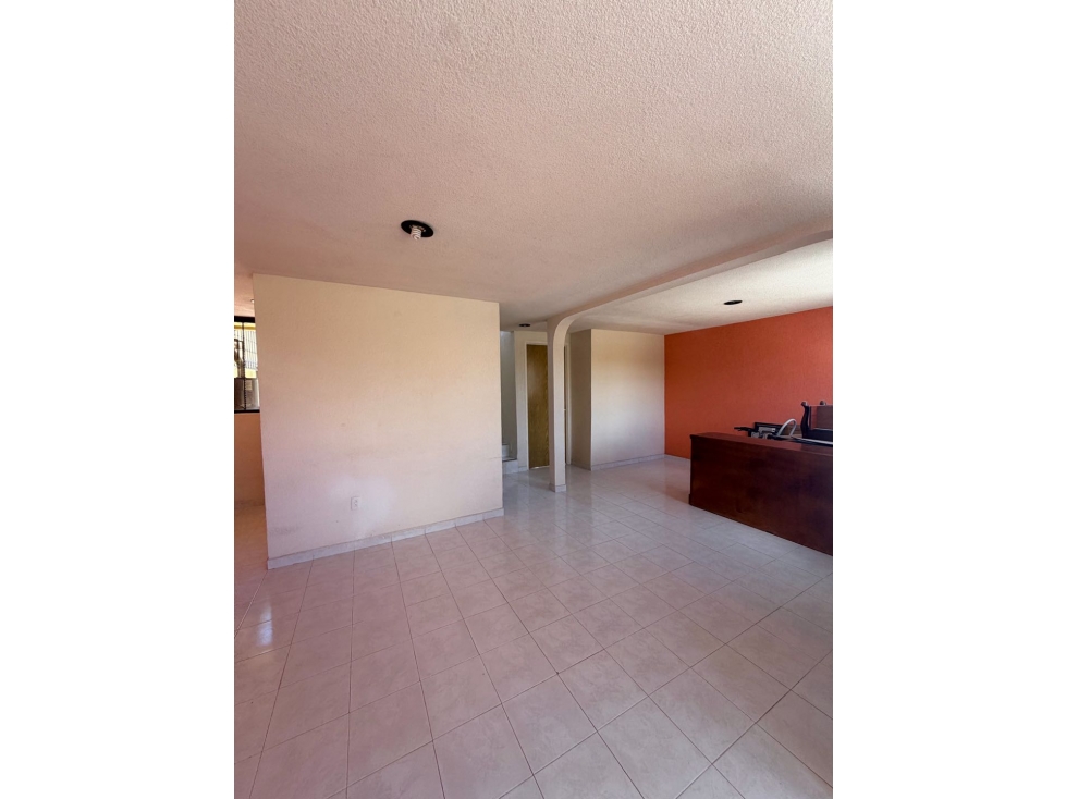 Venta Casa en Privada Los Sauces, Bosques del Peñar — foto 5