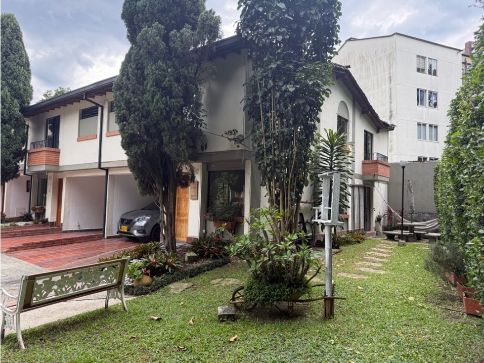 VENTA DE CASA EN SABANETA- PRADOS DE SABANETA