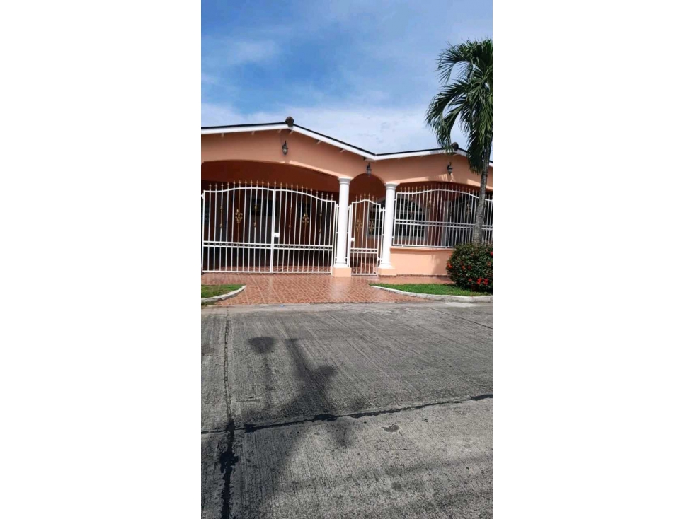 Venta de casa en San Antonio