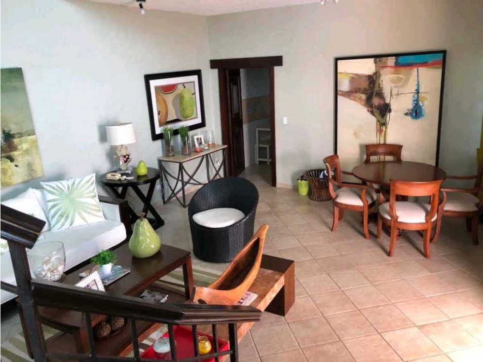 VENTA DE CASA EN SAN CARLOS, FRENTE AL MAR COSTA ESMERALDA - 3