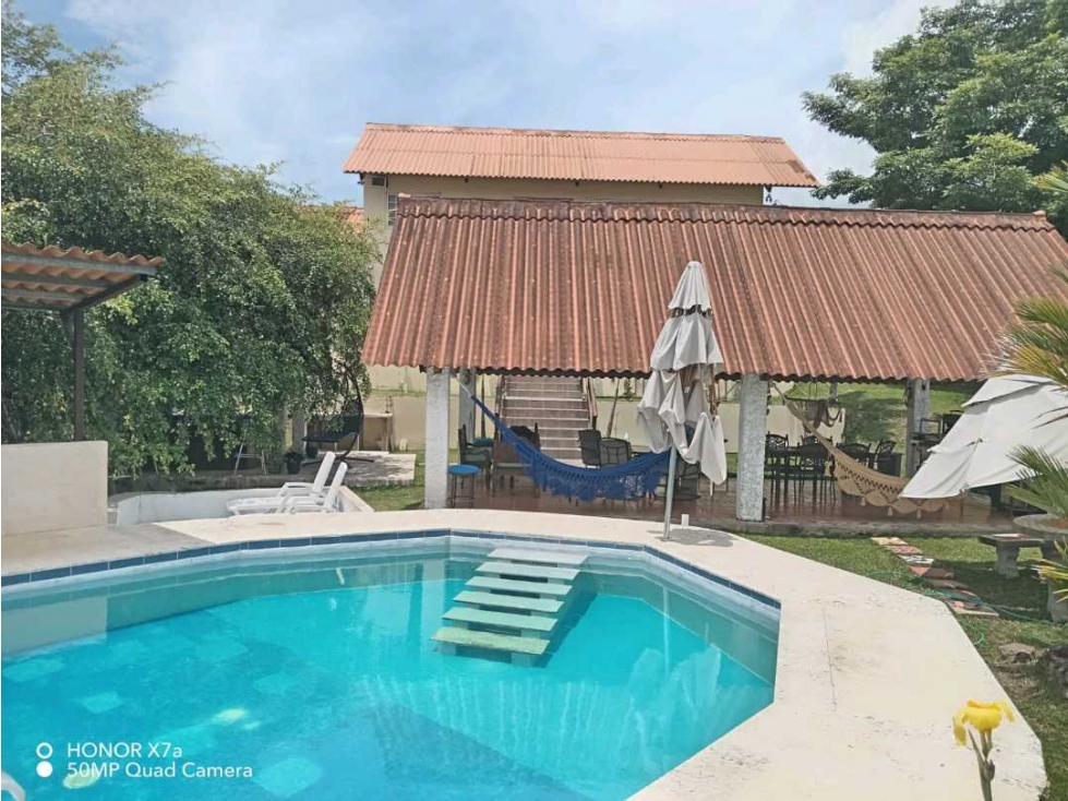 VENTA DE CASA EN SAN CARLOS FRENTE Al LAGO - 2
