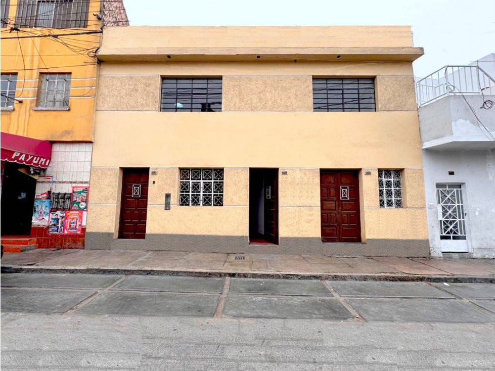 Venta de casa como terreno en San Martin de Porres - 2