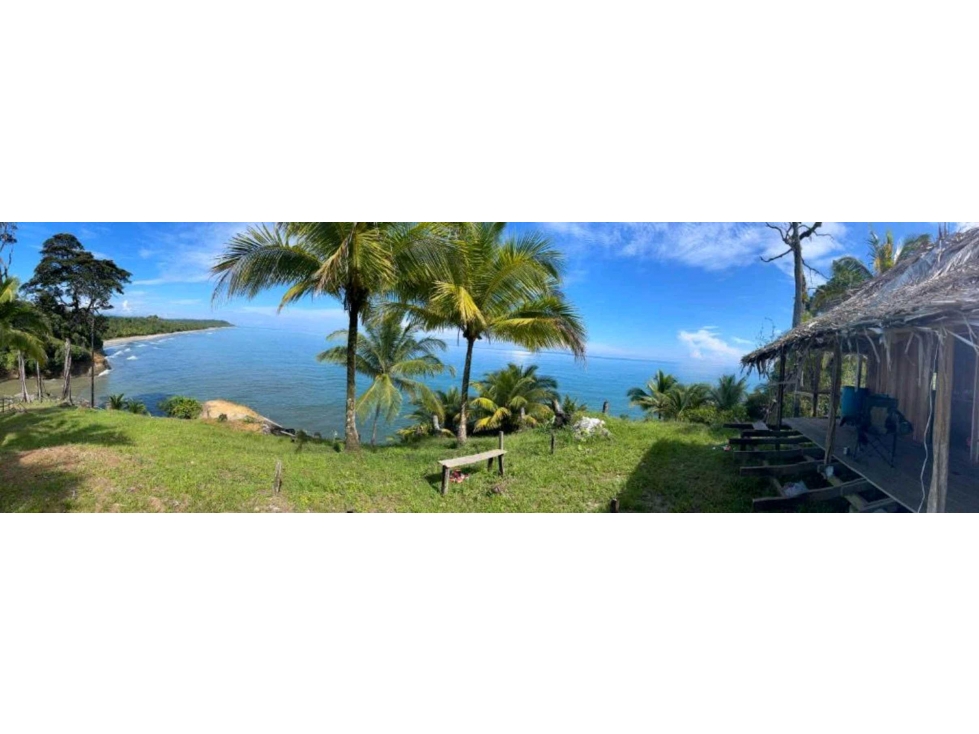 VENTA DE CASA EN SANTA FÉ CALOVEBORA, FRENTE AL MAR, TITULADA - 2