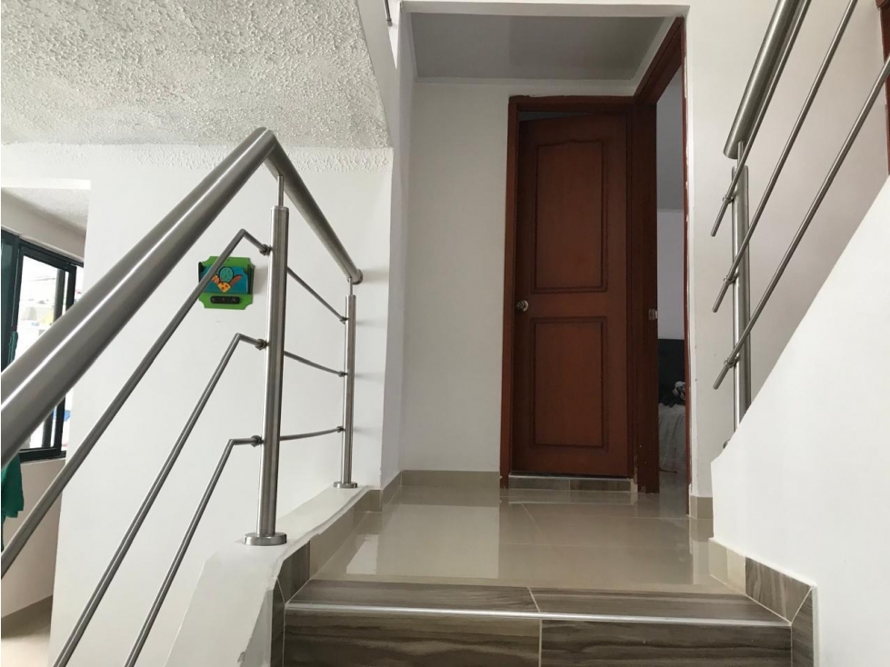 Venta de casa en Santa Rosa, Eje Cafetero, 3 hab. con vista interna — foto 5