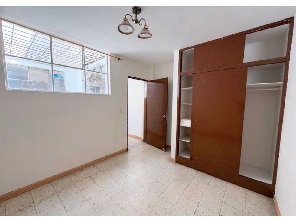 VENTA DE CASA EN SIMÓN BOLÍVAR, LAURELES. - 2