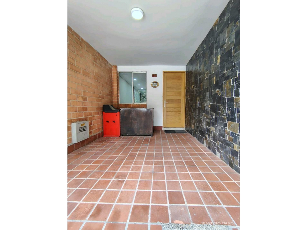 Venta de casa en Suramérica, Itaguí, área169, en unidad cerrada — foto 5