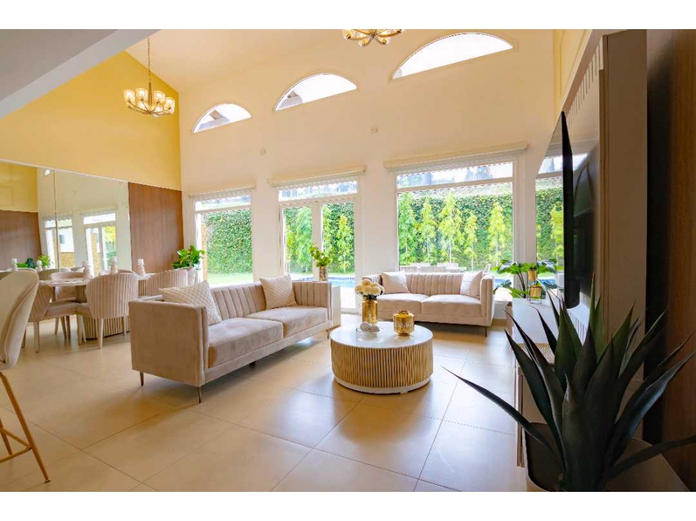 VENTA DE CASA EN TUCAN COUNTRY CLUB 690m2 DE TERRENO JP — foto 3