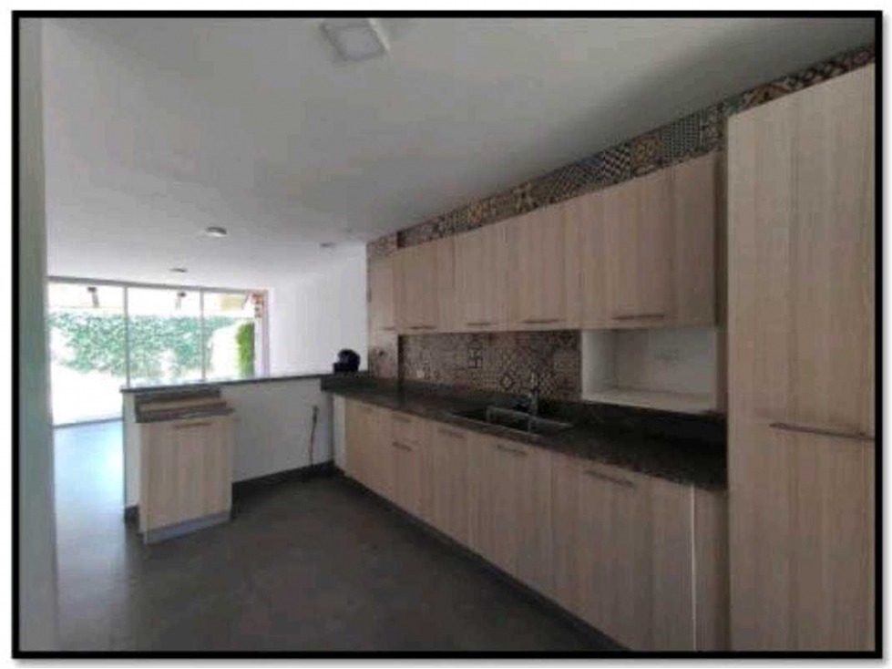 VENTA DE CASA EN UN LUGAR PRIVILEGIADO EN SAN CARLOS, SAN JOSÉ JP — foto 2