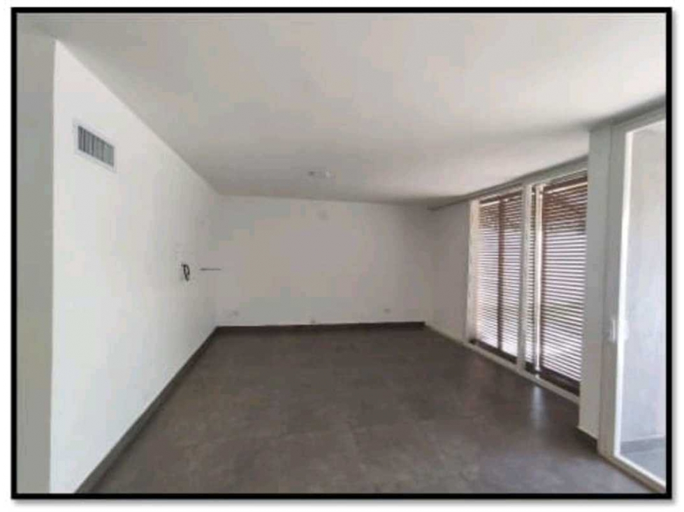 VENTA DE CASA EN UN LUGAR PRIVILEGIADO EN SAN CARLOS, SAN JOSÉ JP — foto 3