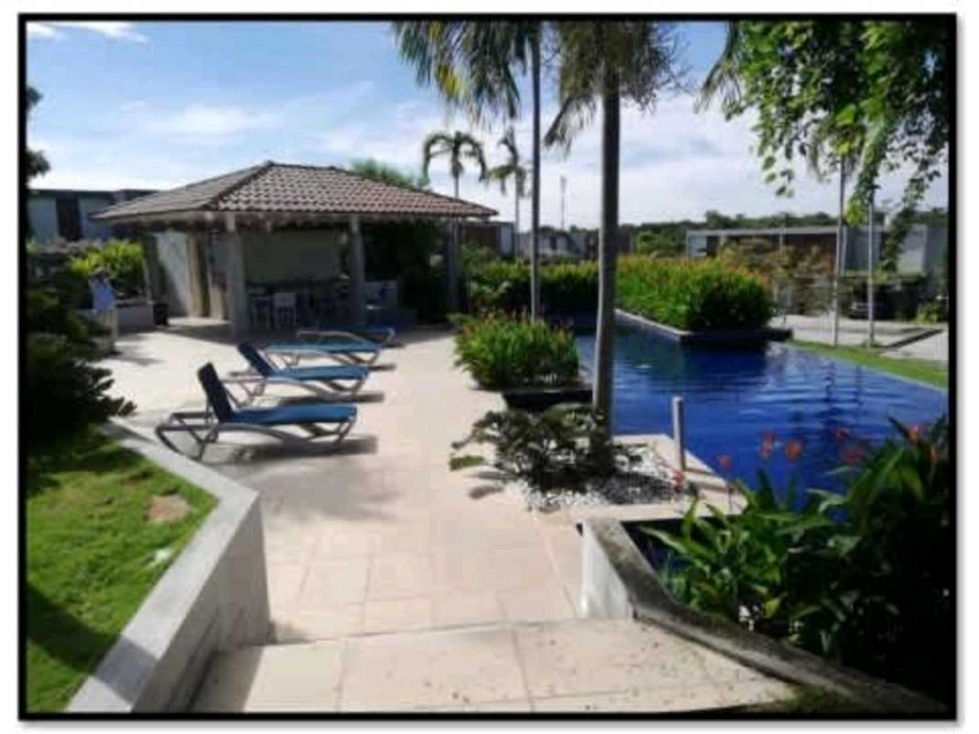 VENTA DE CASA EN UN LUGAR PRIVILEGIADO EN SAN CARLOS, SAN JOSÉ JP — foto 6
