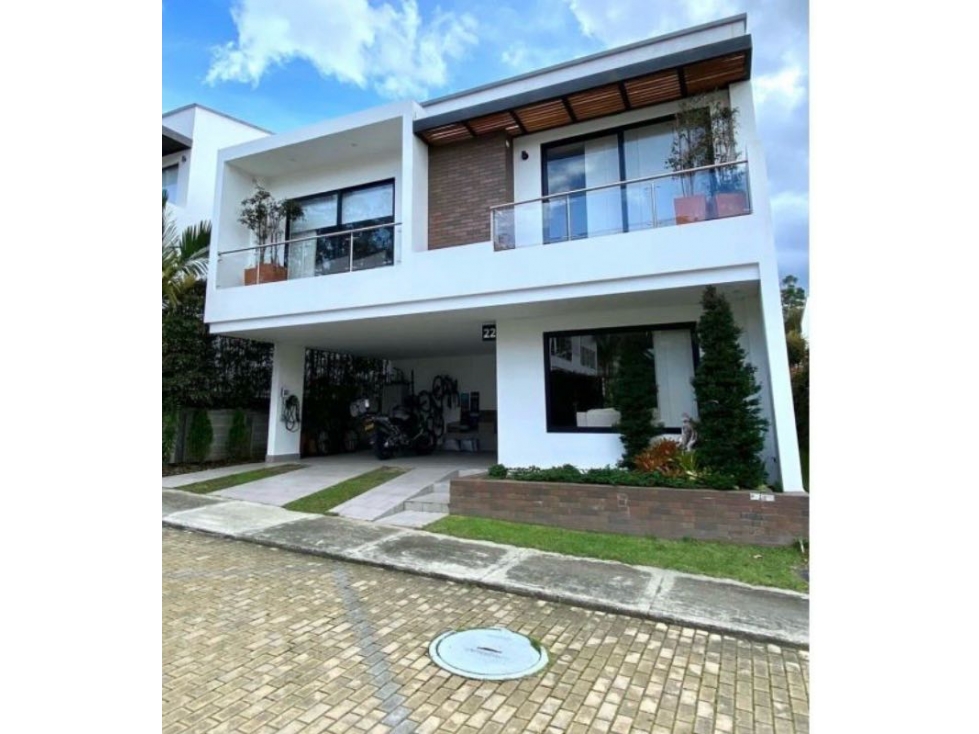 Venta de casa en unidad cerrada en el Retiro, Oriente Antioqueño