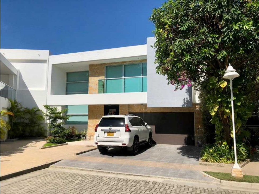 VENTA DE CASA EN VILLACAMPESTRE — foto 2