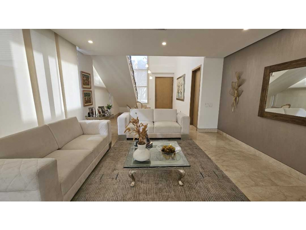 VENTA DE CASA EN VILLACAMPESTRE — foto 3