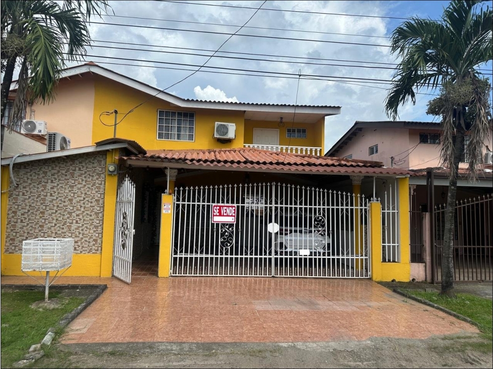 Venta de Casa en Villas de las Acacias