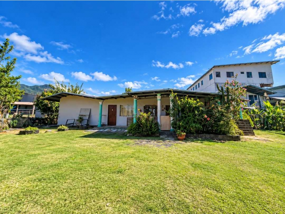 VENTA DE CASA EN VOLCAN 1,260 METROS - 6
