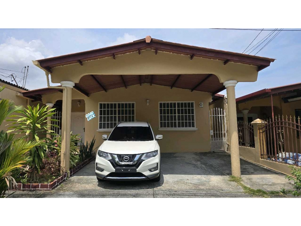 Venta de Casa en Brisas del Golf