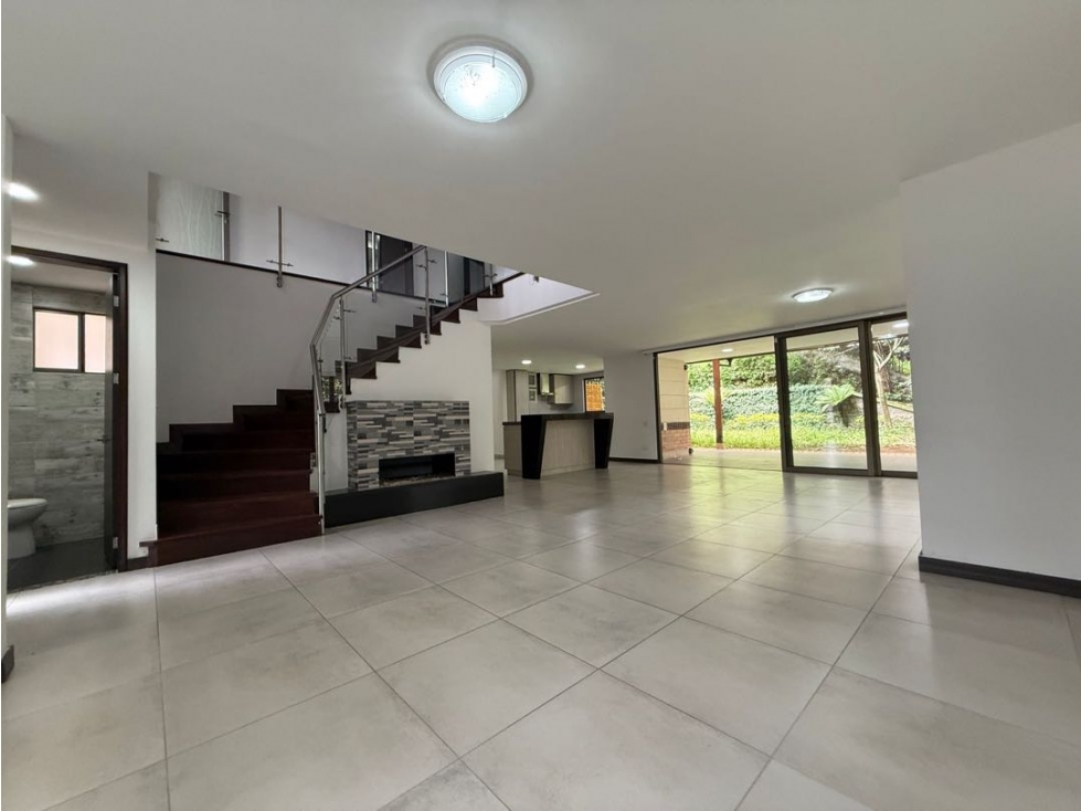 Venta de casa envigado Loma benedictinos — foto 3