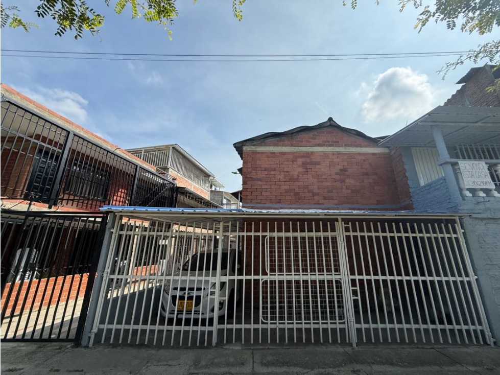 VENTA DE CASA ESQUINERA 2 PISOS ACCESO VEHICULAR BARRIO COMPARTIR AC — foto 6
