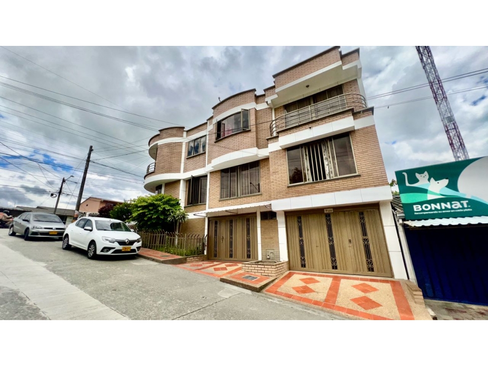 VENTA DE CASA ESQUINERA CON LOCAL COMERCIAL LA TEBAIDA BARRIO APOLINAR — foto 3