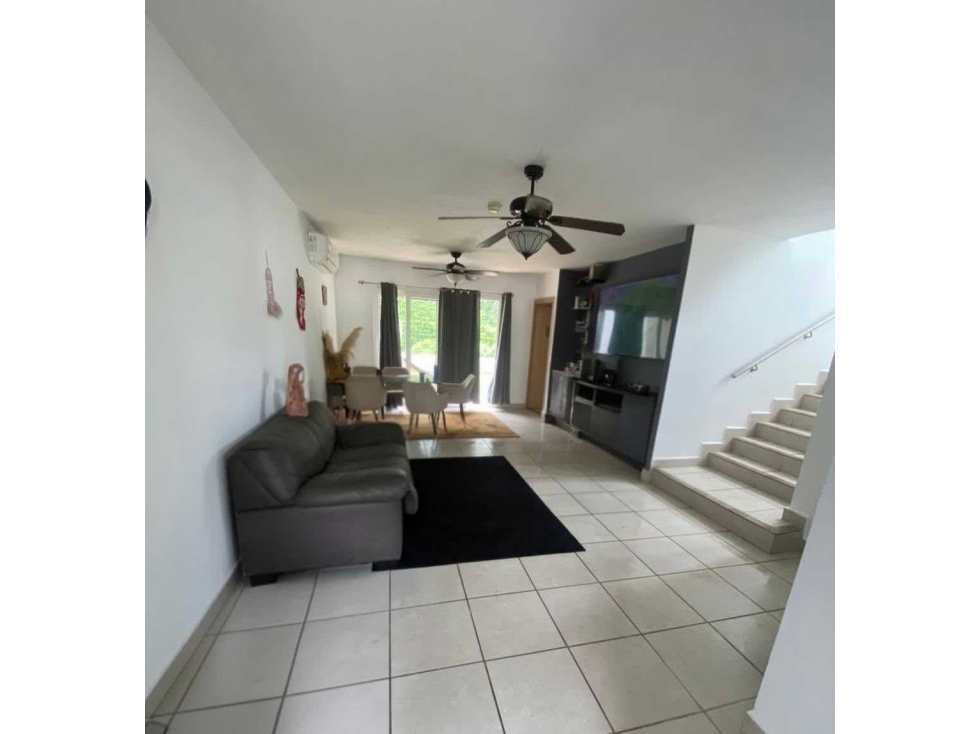 VENTA DE CASA ESQUINERA EN PASEO DEL NORTE BRISAS DEL GOLF — foto 4