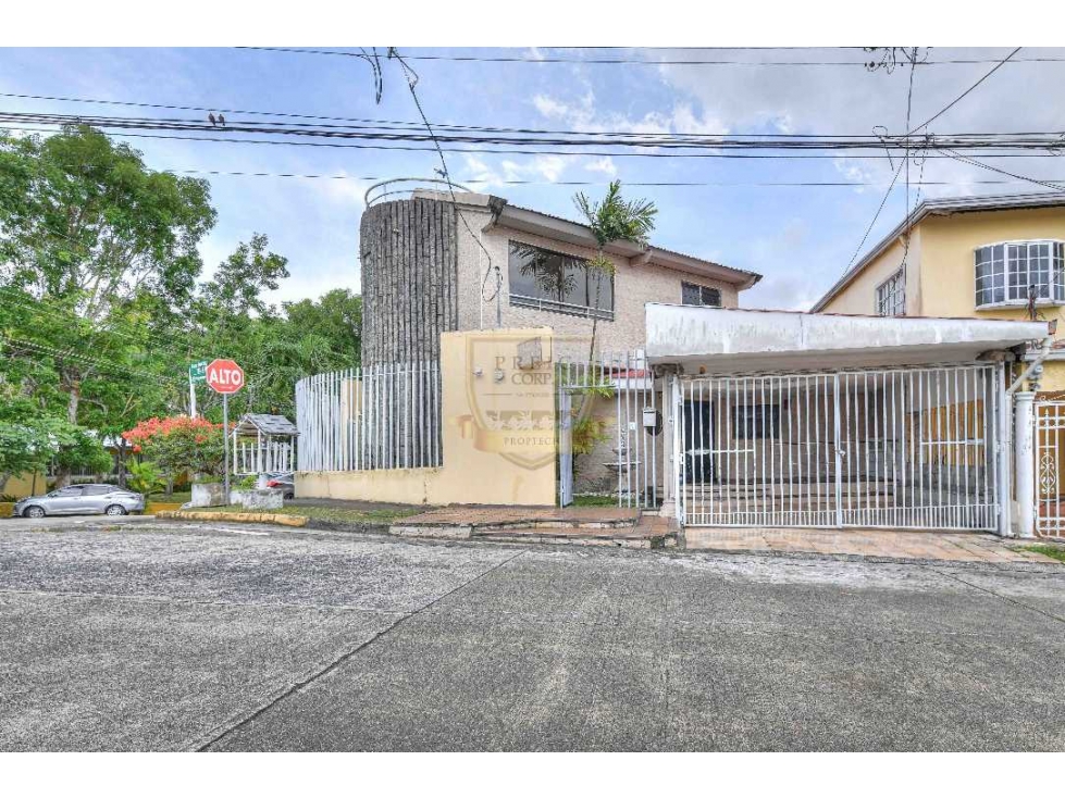 VENTA DE CASA ESQUINERA EN VILLA LUCRE - 2