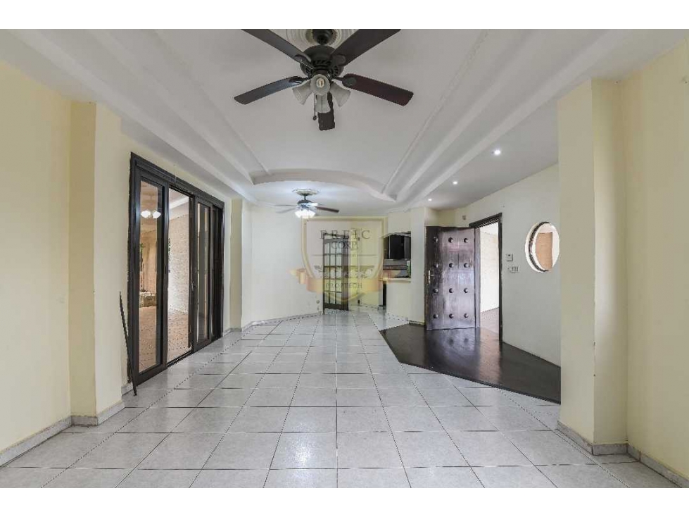 VENTA DE CASA ESQUINERA EN VILLA LUCRE - 4
