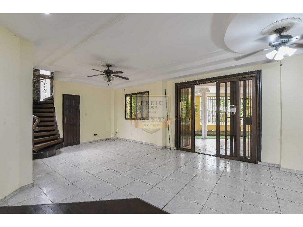 VENTA DE CASA ESQUINERA EN VILLA LUCRE - 5
