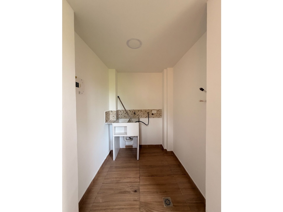VENTA DE CASA ESQUINERA NARANJAL — foto 6