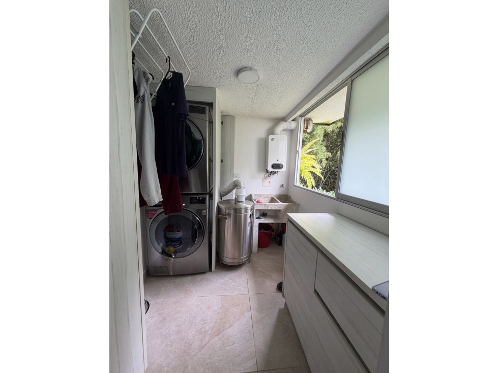 VENTA DE CASA ESQUINERA REMODELADA, SECTOR AVENIDA SUR PEREIRA — foto 6